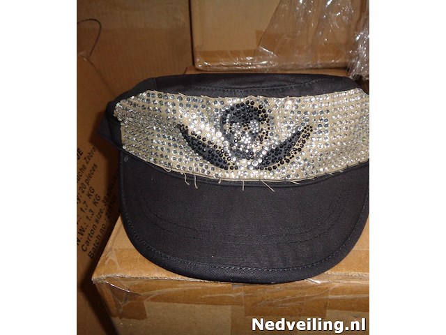 100x caps - afbeelding 2 van  3