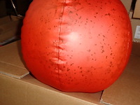 100x strandbal rood +/-23cm - afbeelding 1 van  3