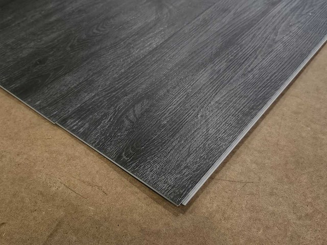 102 m2 pvc click plank - 1220 x 228 x 5 mm - afbeelding 1 van  2