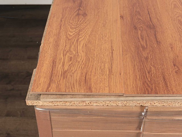 103 m2 laminaat plank watervast - 1383 x 193 x 8 mm - afbeelding 2 van  4