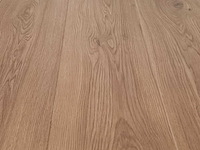 104 m2 laminaat plank - 1287 x 192 x 8,5 mm - afbeelding 1 van  1