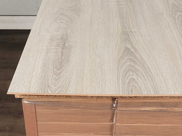104 m2 laminaat plank - 1383 x 193 x 7 mm - afbeelding 2 van  4