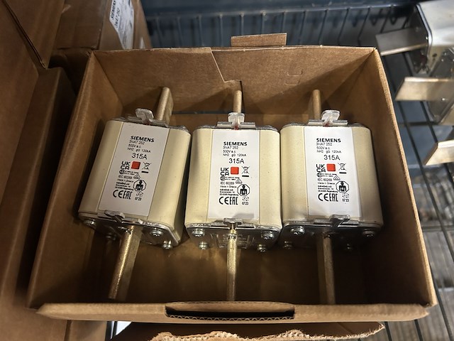 104x smeltpatroon siemens, 3na7 252, 3na3 260 - afbeelding 1 van  7