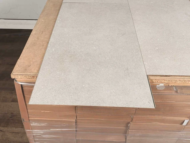 105 m2 pvc click tegel - 776 x 387 x 4,5 mm - afbeelding 2 van  4