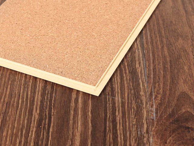 105 m2 pvc click vinyl plank met kurk onderlaag - 1220 x 181 x 8 mm - afbeelding 1 van  1