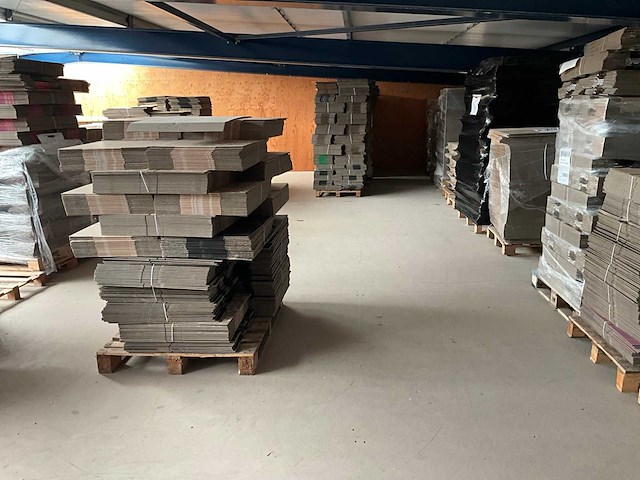 105m2 ssi schäfer vrijstaande entresolvloer v.v.20m ballustrade , palletopzetplaats, ledarmaturen bouwjaar 2018 - afbeelding 5 van  14