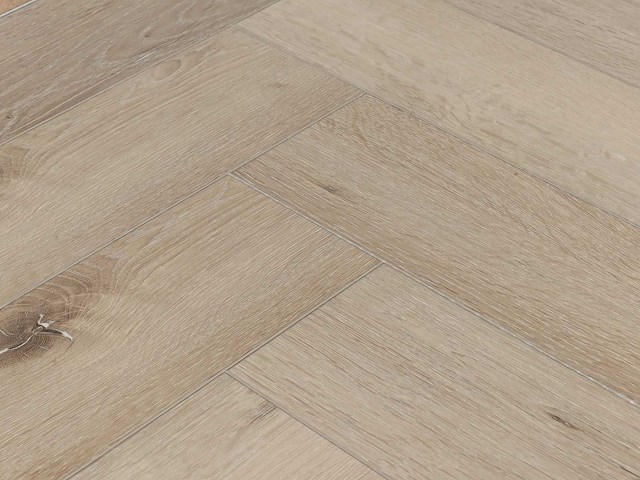 106 m2 pvc spc click visgraat - 610 x 122 x 4,5 mm - afbeelding 1 van  3