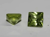 1,06ct. vierkante appelgroene peridoot-edelsteen - afbeelding 4 van  8