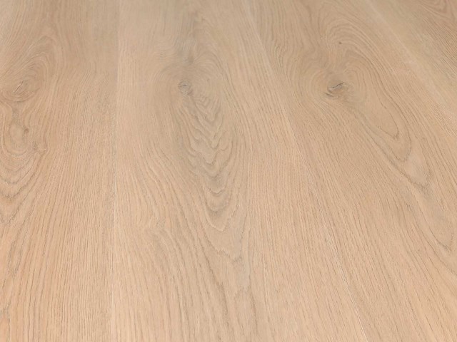 107 m2 pvc spc click plank met xps onderlaag - 1220 x 228 x 4+1 mm - afbeelding 1 van  4