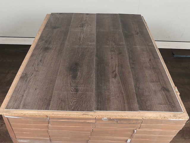 107 m2 pvc spc click plank met xps onderlaag - 1220 x 228 x 4+1 mm - afbeelding 4 van  4
