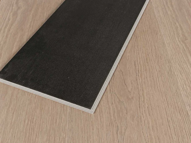 107 m2 pvc spc click plank met xps onderlaag - 1220 x 228 x 4+1 mm - afbeelding 4 van  4