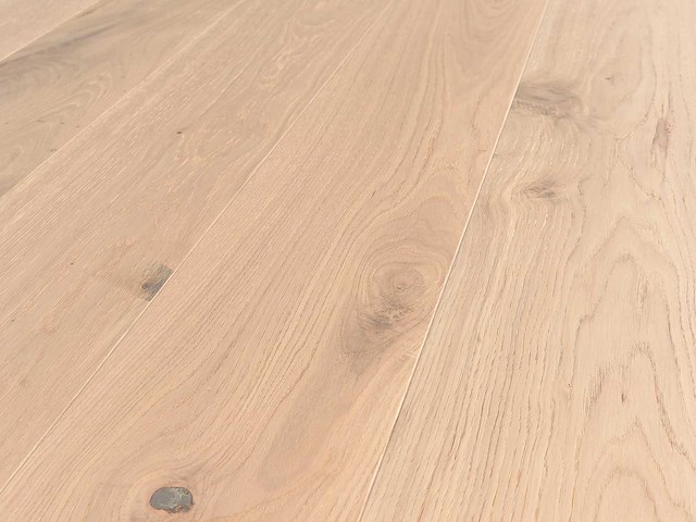 108 m2 parket eiken xl mutliplank - 2200 x 180 x 14 mm - afbeelding 1 van  4