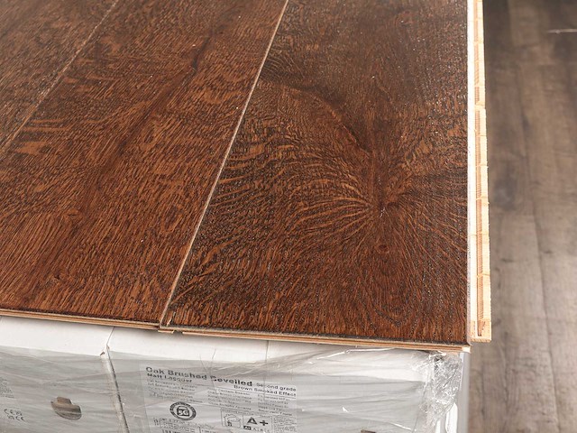108 m2 parket eiken xl mutliplank - 2200 x 180 x 14 mm - afbeelding 1 van  3