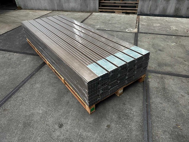 108x rhombus teak/bruin gevelbekleding composiet incl. montagebeugels - 280 cm lang - afbeelding 5 van  5