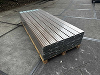 108x rhombus teak/bruin gevelbekleding composiet incl. montagebeugels - 280 cm lang - afbeelding 3 van  5