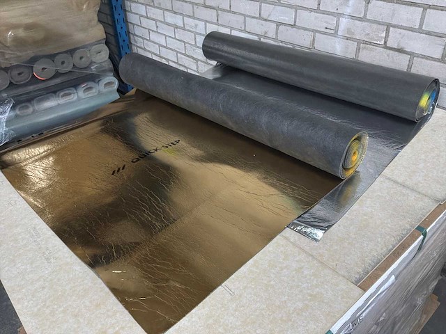 10db geluidswerend pu rubber ondervloer (ca. 261m2) - afbeelding 1 van  7