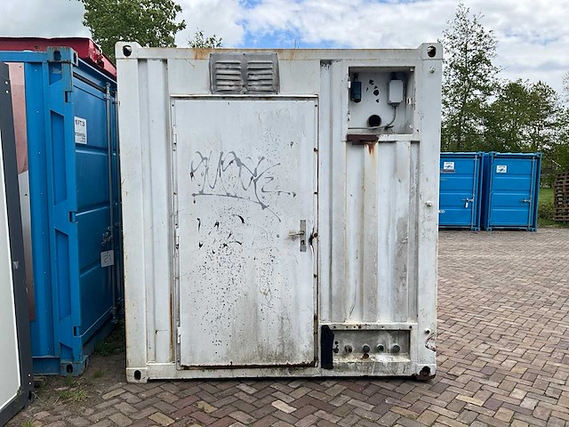 10ft - geisoleerde labotorium - container 10ft met keukenblok en groepenkast - afbeelding 5 van  9
