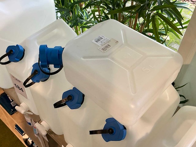 10l jerrycan met tap (5x) - afbeelding 4 van  4