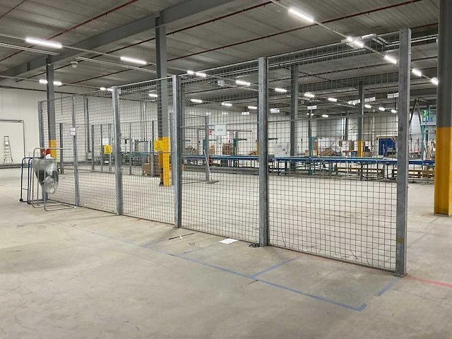 10m gegalvaniseerd hekwerk - afbeelding 1 van  3