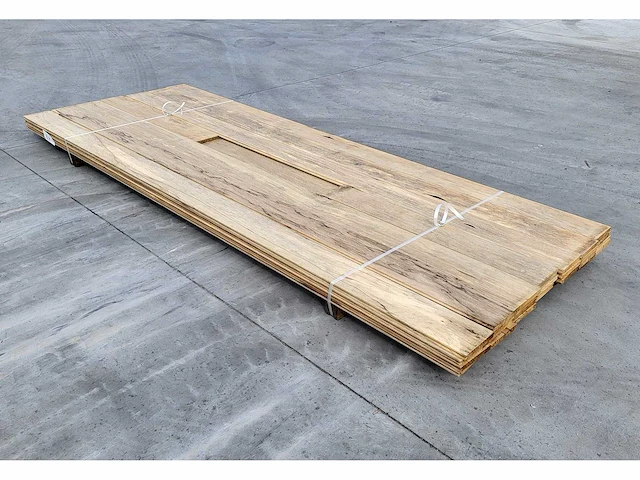 10m2 afrikaans eiken 18 x 140 mm vloerdelen , 270cm ( 27 x ) - afbeelding 2 van  5