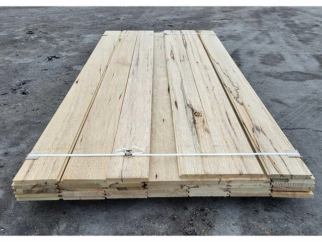 10m2 afrikaans eiken 18 x 140 mm vloerdelen, lengte 210 cm ( 34x ) - afbeelding 1 van  4