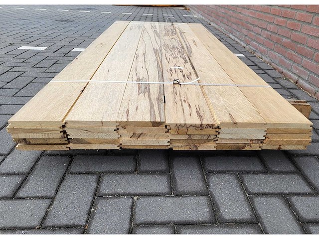 10m2 afrikaans eiken 18 x 140 mm vloerdelen, lengte 240cm ( 30x ) - afbeelding 3 van  4