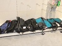 10sets zwemvliezen/flippers bestway in diverse maten en uitvoeringen,