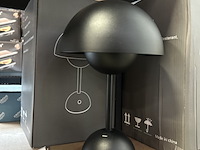 10x design tafellamp verschillende kleuren wit licht, dimbaar en oplaadbaar usb-c, zwart - afbeelding 2 van  3