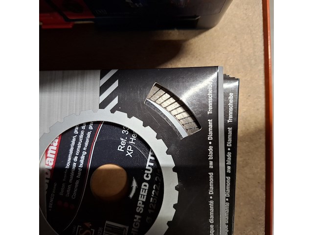 10x diamantblad ø125/22,2/10 xp heavy duty (partij) interdiamant , beton/ graniet - afbeelding 3 van  3