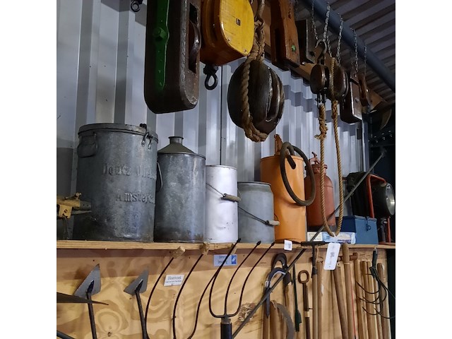 10x diverse nostalgische attributen - afbeelding 1 van  5