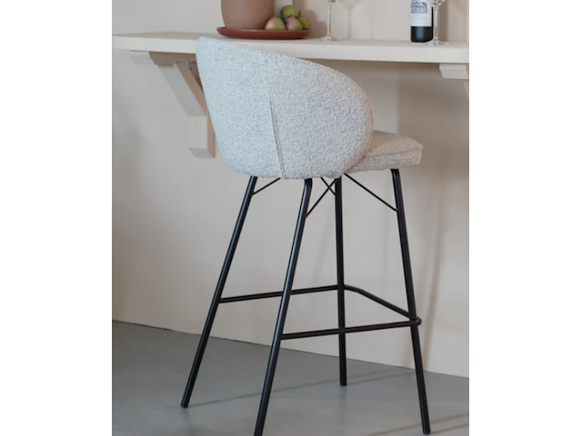 10x diverse stoelen en krukken byfonq en vanharte - afbeelding 2 van  9