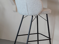 10x diverse stoelen en krukken byfonq en vanharte - afbeelding 2 van  9