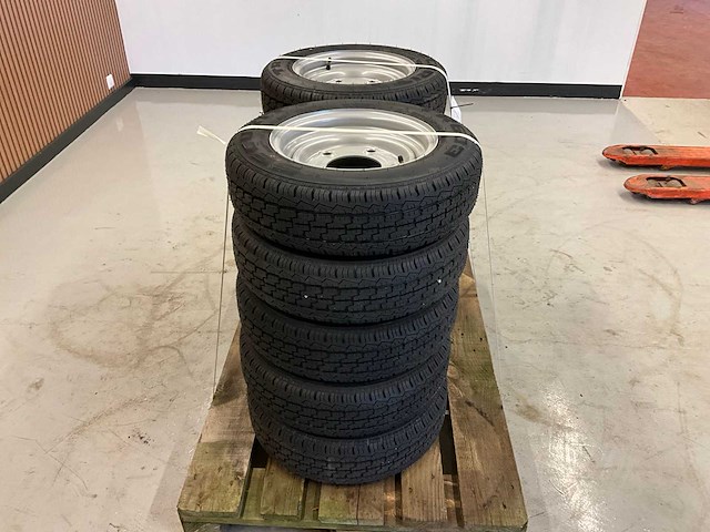 10x ongebruikt security 155/70r12c aanhanger wiel ifor williams - afbeelding 4 van  10