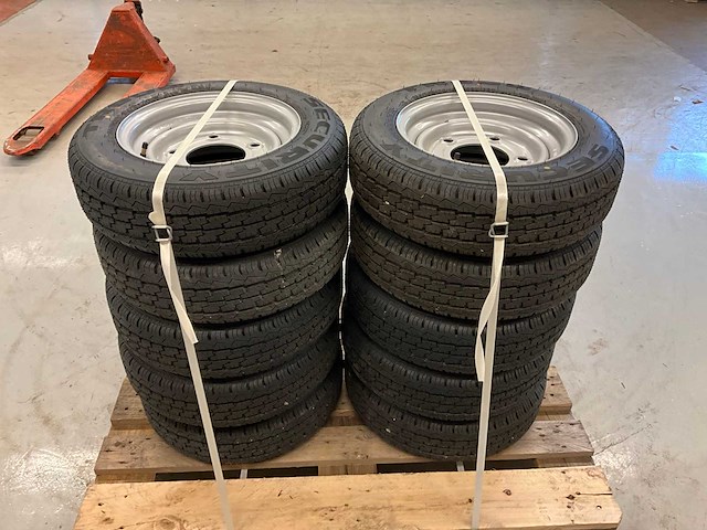 10x ongebruikt security 155/70r12c aanhanger wiel ifor williams - afbeelding 2 van  10