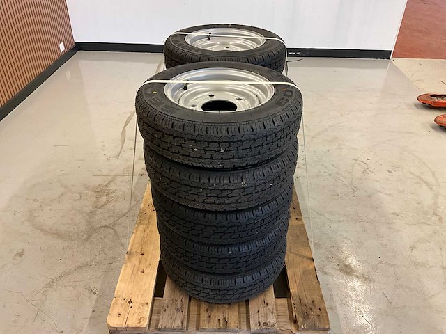 10x ongebruikt security 155/70r12c aanhanger wiel ifor williams - afbeelding 8 van  10