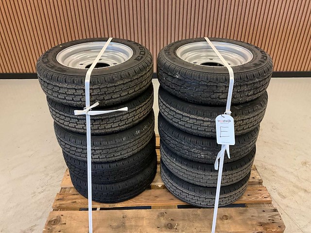10x ongebruikt security 155/70r12c aanhanger wiel ifor williams - afbeelding 8 van  10