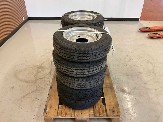 10x ongebruikt security 155/70r12c aanhanger wiel ifor williams - afbeelding 6 van  10
