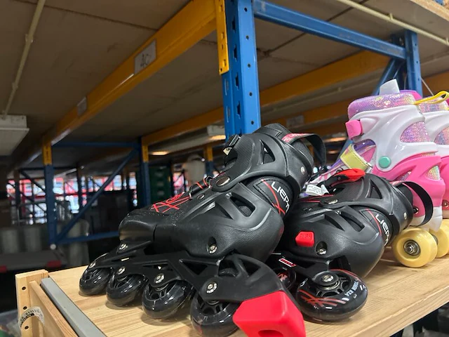 10x skeelers, rolschaatsen en skateboard w.o. uepai - afbeelding 7 van  7