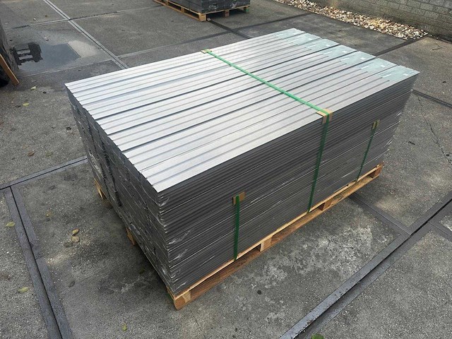 10x triple rhombus schutting grijs - composiet schutting - 18 meter schutting - afbeelding 2 van  6