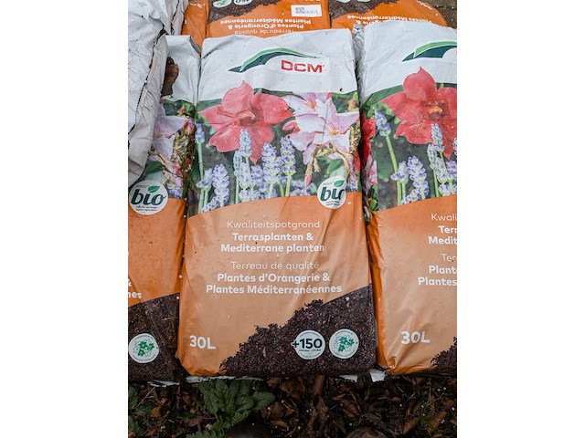 10x zak potgrond a 30 liter dcm - afbeelding 3 van  8