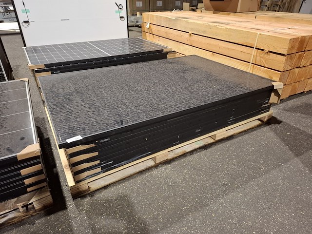 10x zonnepaneel longi, lr5-54hpb-405m - afbeelding 1 van  3