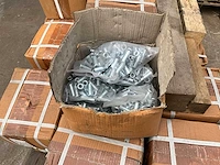 10x30mm holle nieten - afbeelding 2 van  4