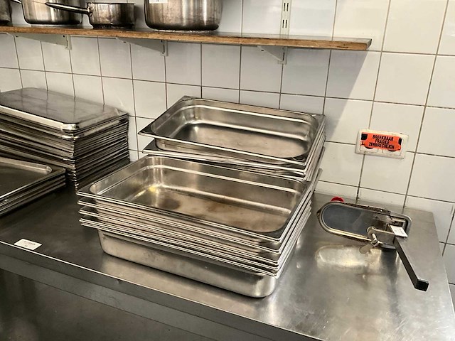 1/1 gn bakken (13x) - afbeelding 1 van  4