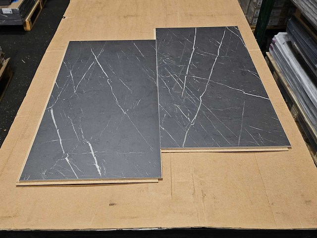 11 m2 laminaat tegel - 635 x 327 x 8 mm - afbeelding 3 van  3