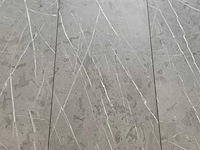 11 m2 laminaat tegel - 635 x 327 x 8 mm - afbeelding 1 van  2