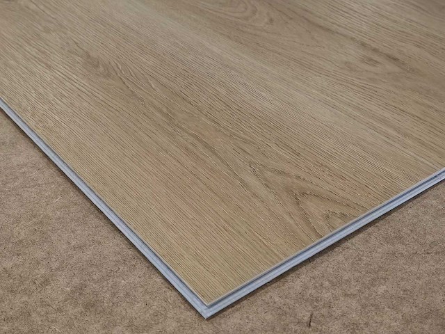 11 m2 pvc click plank met xps onderlaag - 1220 x 228 x 6 mm - afbeelding 1 van  2