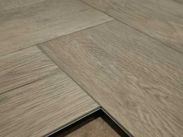 11 m2 pvc spc click visgraat - 750 x 150 x 6 mm - afbeelding 2 van  3