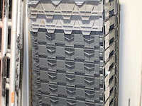 11 stapelbare kratten. afm. 60 x 40 x 37 cm. - afbeelding 2 van  2