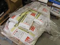 11 zakken a 25 kg egaliseermortel schomburg op pallet. - afbeelding 1 van  2