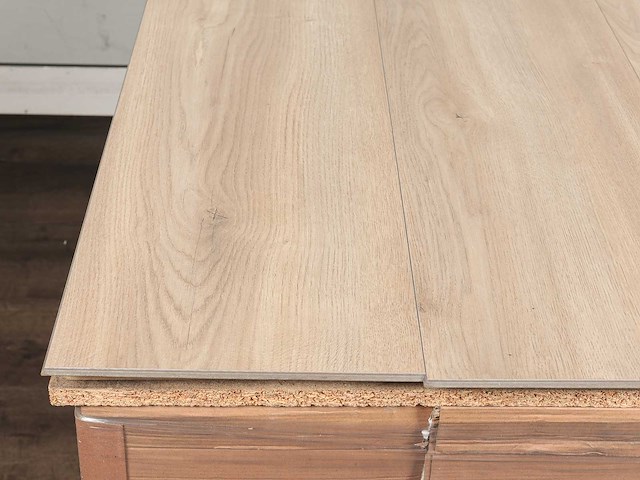 110 m2 laminaat plank - 1383 x 244 x 8 mm - afbeelding 2 van  4